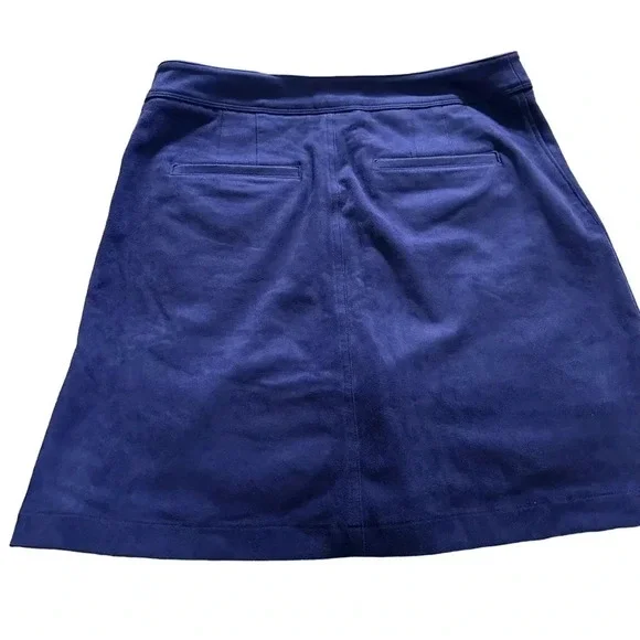 INC International Concepts women's cobalt blue snap suede like skirt size 4, nwt - Picture 2 of 4